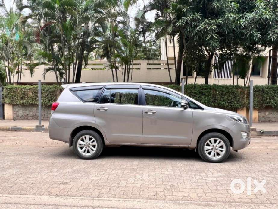Toyota Innova Crysta 2.8 Gx At, 2017, Diesel