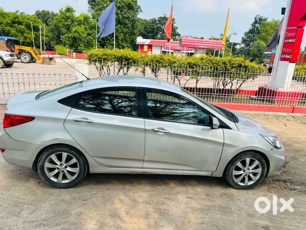 Hyundai Verna 2012 Car