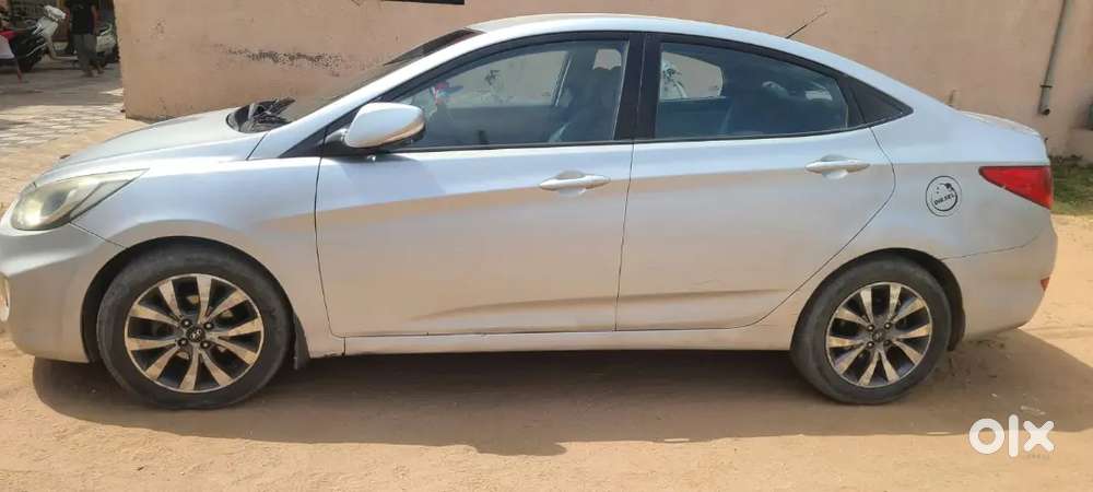 Hyundai Verna Vtvt 2014