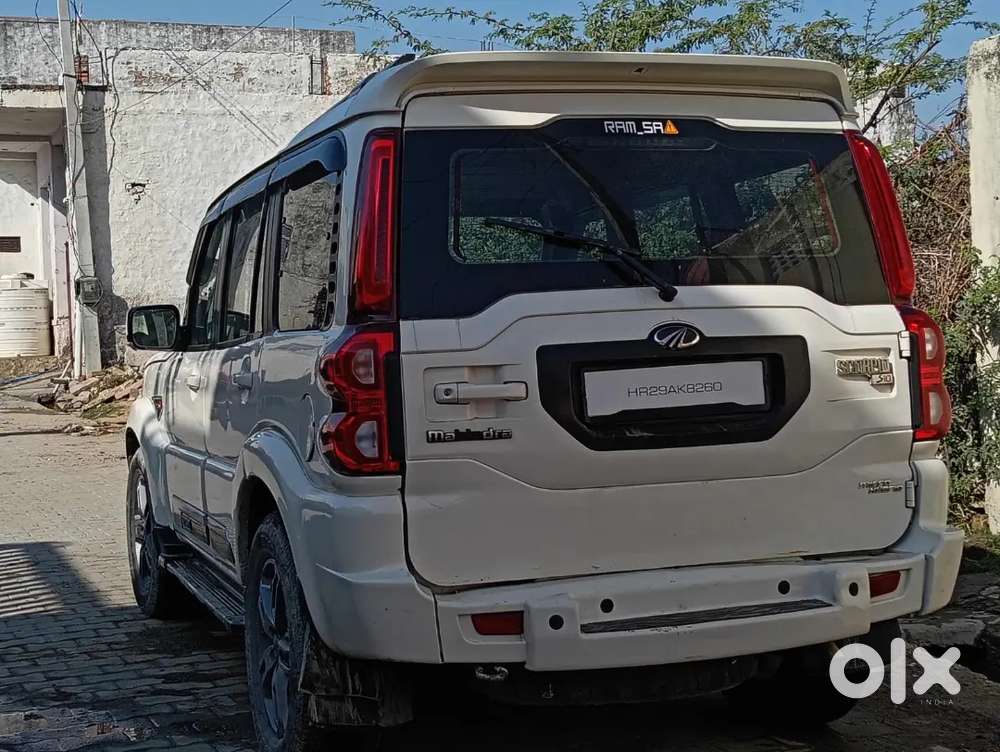 Scorpio S10