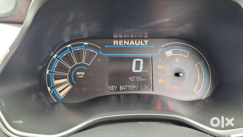 Renault Triber Rxz, 2020, Petrol