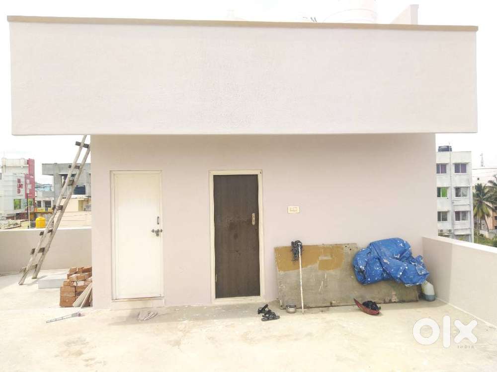 Single room for rent near Reliance smart(Big bazaar) rent 4000 For