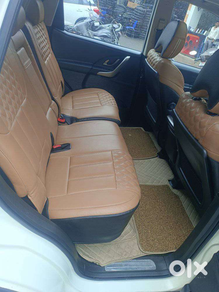 Mahindra Xuv500 W9 2wd, 2018, Diesel