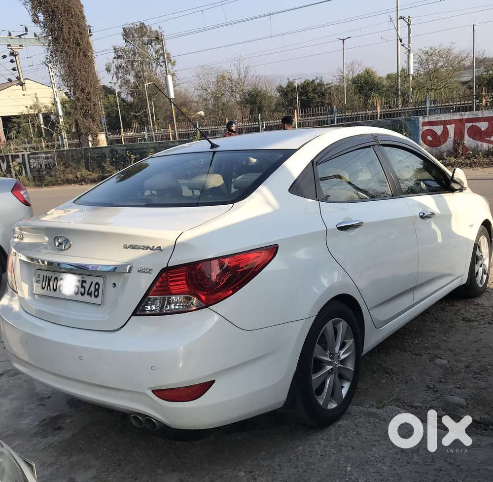 Hyundai Verna Fluidic 1.6 Vtvt Sx Opt, 2012, Petrol
