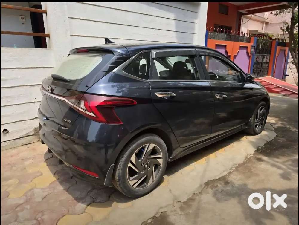 I20 2021 Petrol, Single Handedly Driven, Leather Seats, Dual Screens