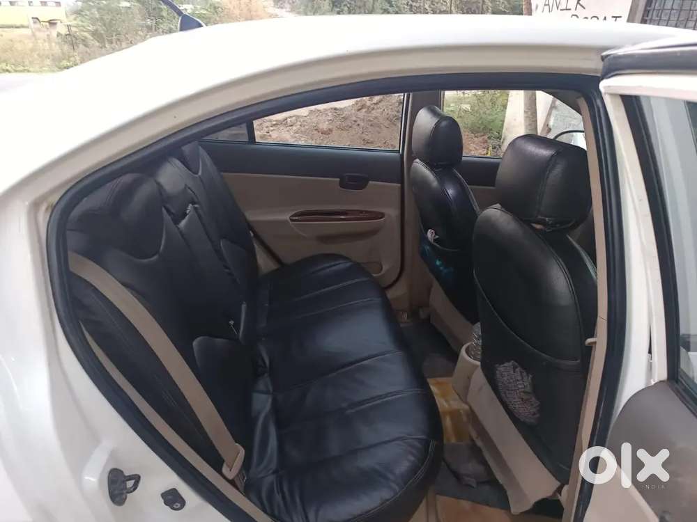 Hyundai Verna 2007 Diesel 130000 Km Driven