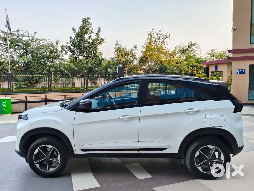 Tata Nexon, 2025, Cng & Hybrids
