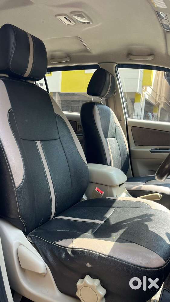 Toyota Innova 2.5 G (diesel) 8 Seater, 2013, Diesel