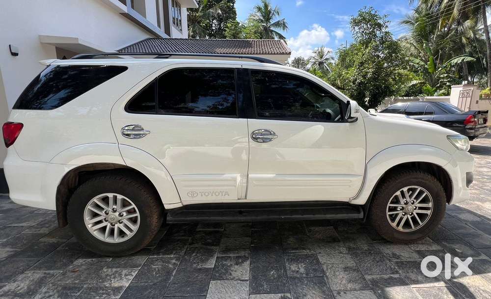Toyota Fortuner 3.0 4x2 Automatic, 2014, Diesel