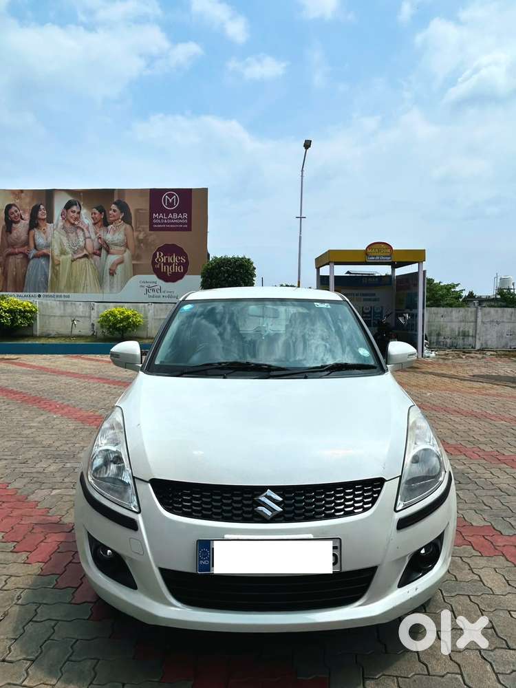 Maruti Suzuki Swift Vxi 1.2 Abs Bs-iv, 2013, Petrol