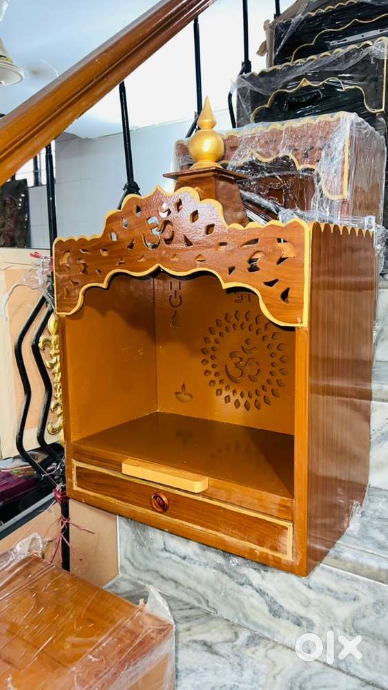 New wooden mandir with multicolour light ( 18*18 )