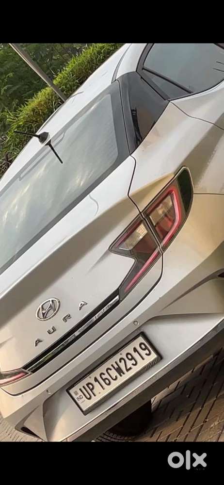 Hyundai Aura 2021 Cng & Hybrids 98000 Km Driven