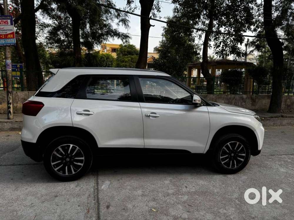 Maruti Suzuki Brezza 1.5 Zxi Plus Smart Hybrid, 2021, Petrol