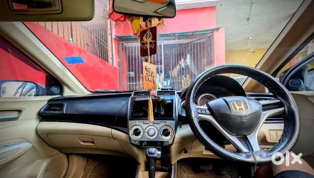 Honda City Zx Petrol 2010