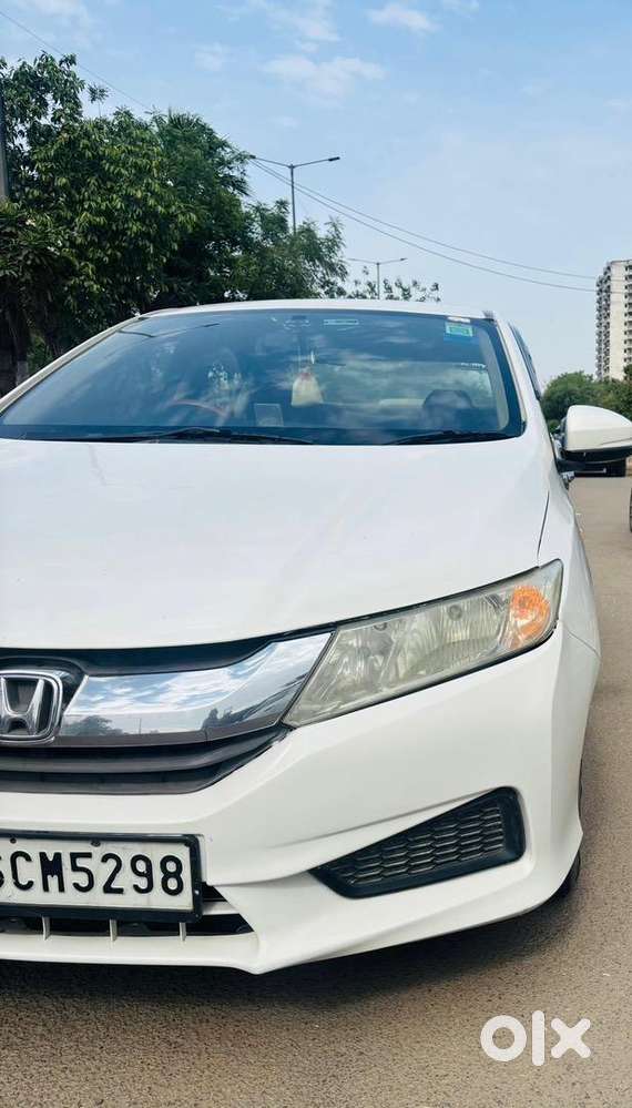 Honda City 2015 Cng & Hybrids Good Condition