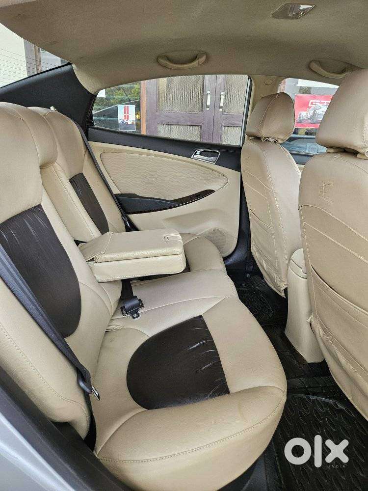 Hyundai Verna Vtvt 1.6 Sx, 2013, Petrol