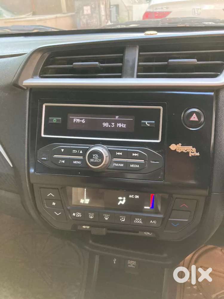 Honda Brio S (o) Mt, 2017, Petrol