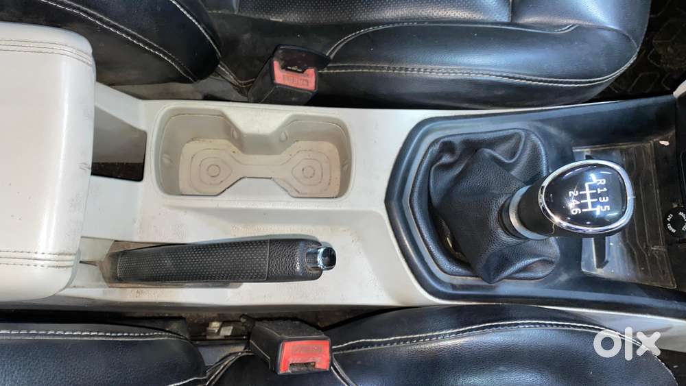 Mahindra Xuv300 W6, 2020, Petrol