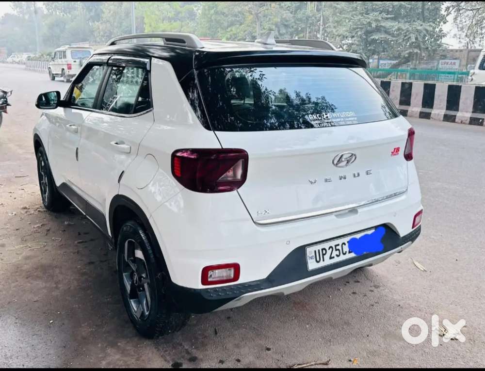 Hyundai Venue 2020 Diesel 62500 Km Driven