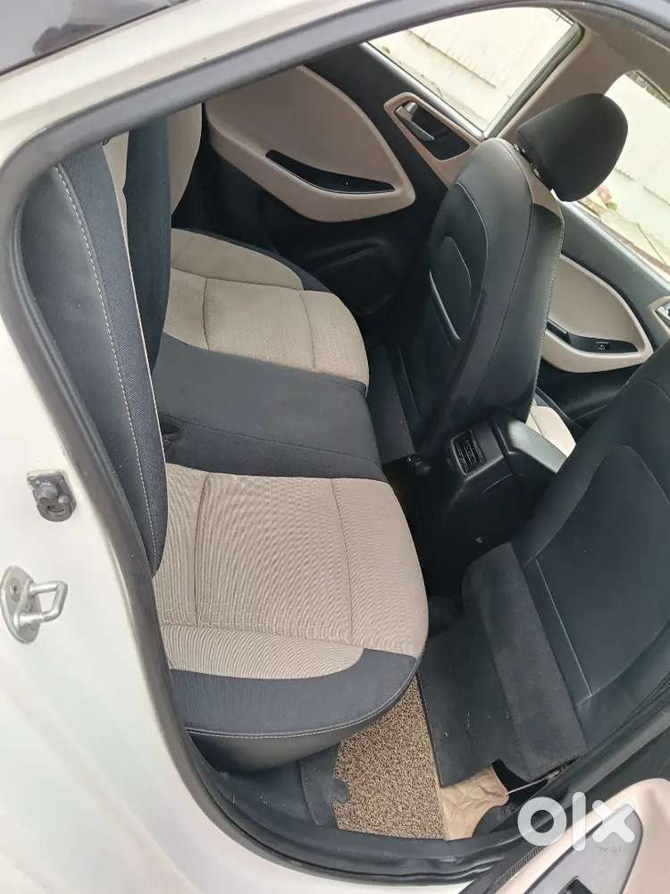 Hyundai Elite I20 2016 Petrol 72000 Km Driven