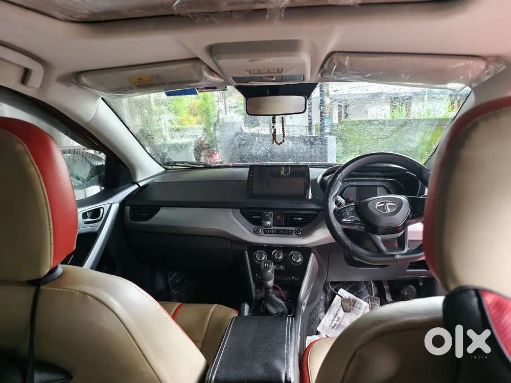 Tata Nexon Diesel 2020 December With Sunroof