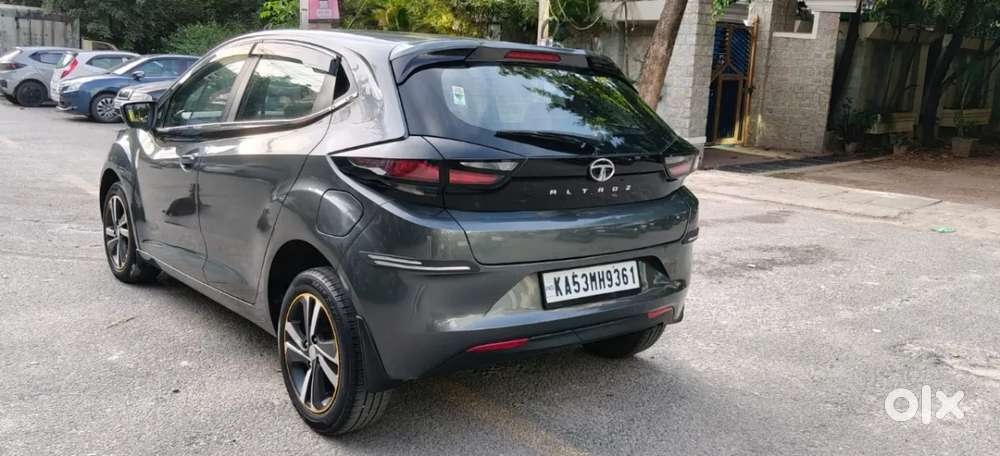 Tata Altroz XZ, 2021, Petrol