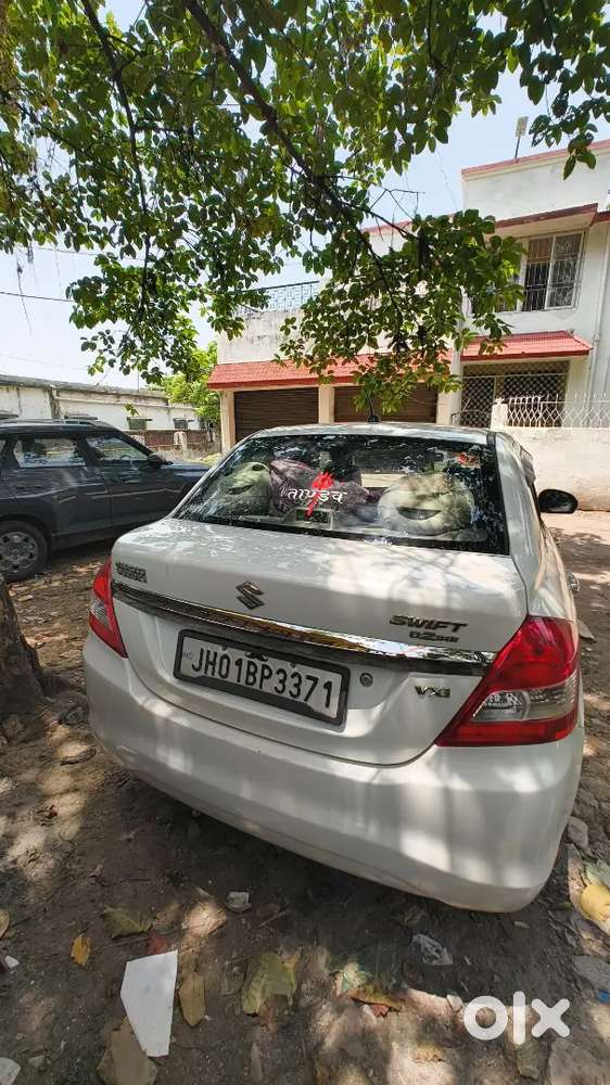 Maruti Suzuki Dzire 2016 Petrol 113000 Km Driven