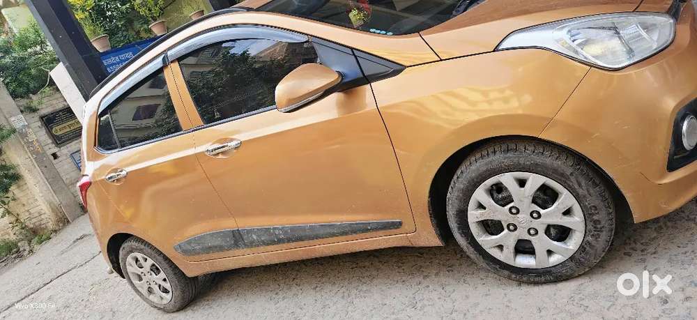 Hyundai I10 Sportz 2013 Petrol Manual