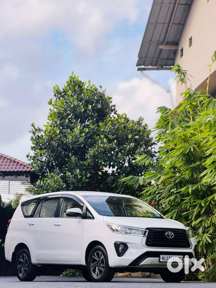 Toyota Innova Crysta 2.4 G Mt 7 Str, 2021, Diesel