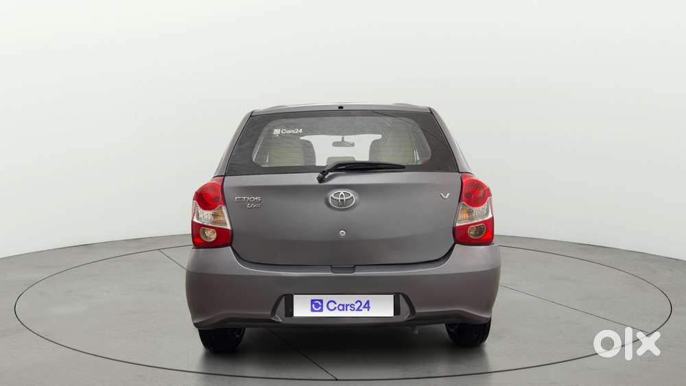Toyota Etios Liva 1.2 V, 2018, Petrol