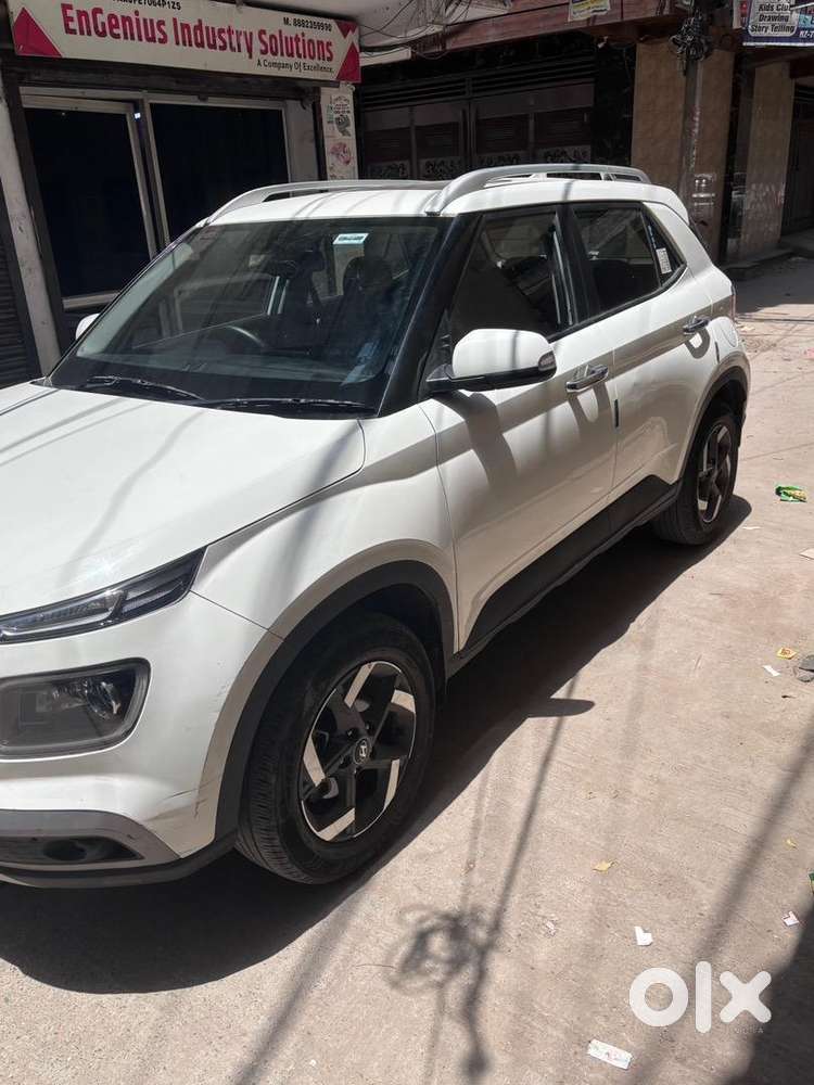 Hyundai Petrol Car 2019
