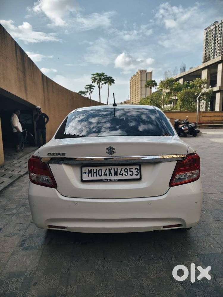 Maruti Suzuki Dzire Vxi Ags, 2021, Petrol