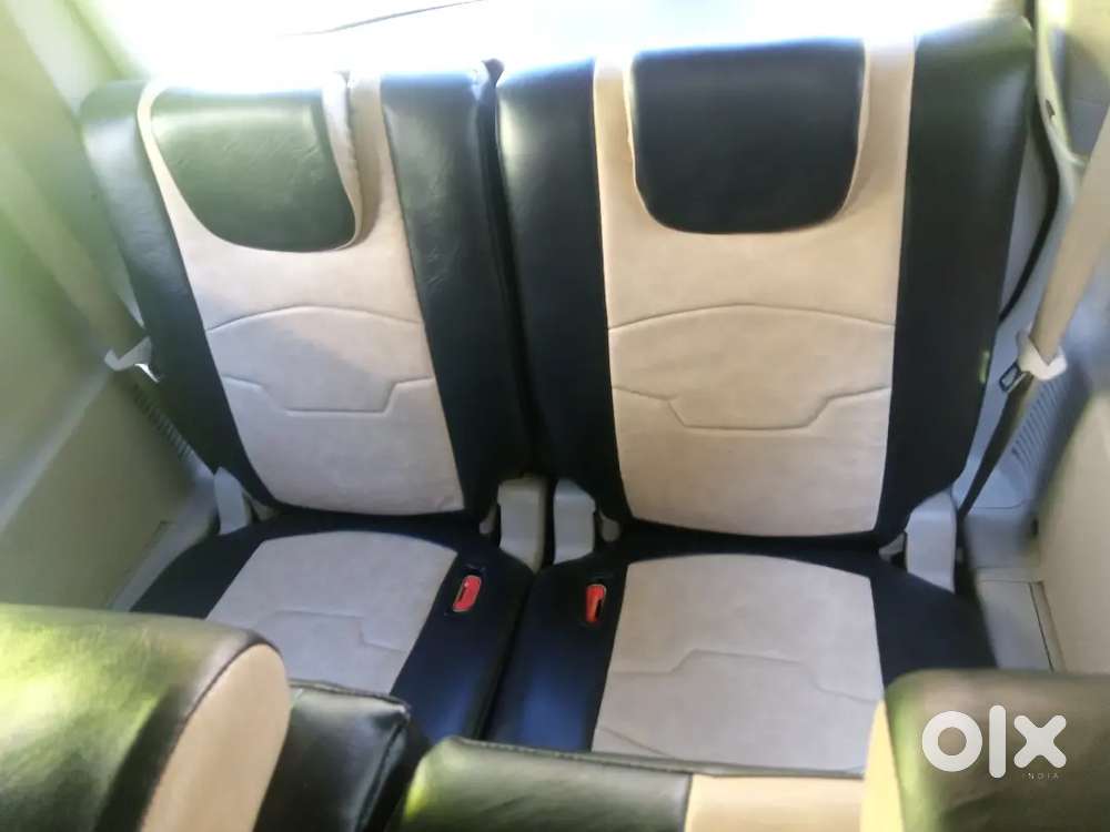 Mahindra Xuv500 2015