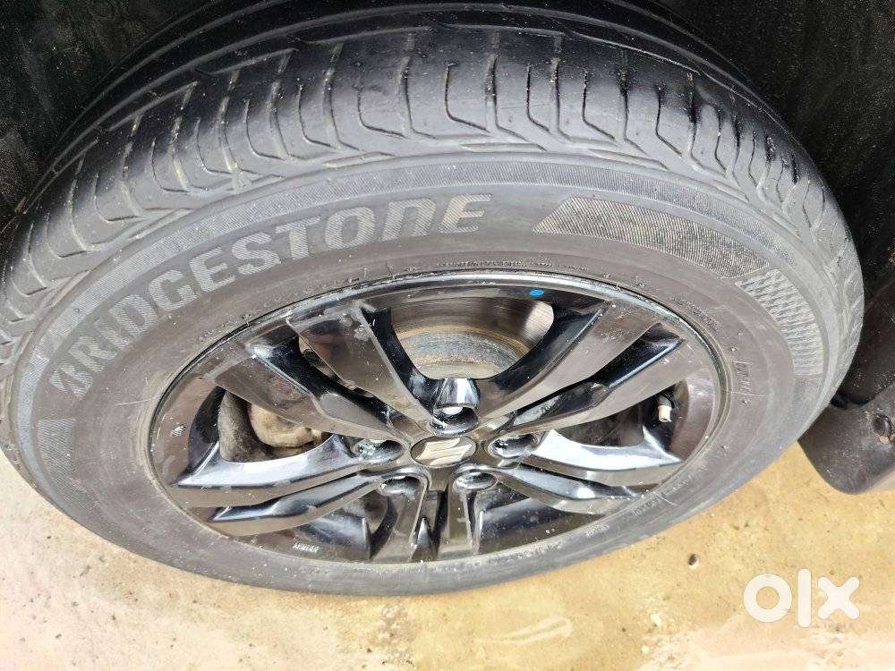 Maruti Suzuki Brezza Zdi+ Dual Tone, 2019, Diesel