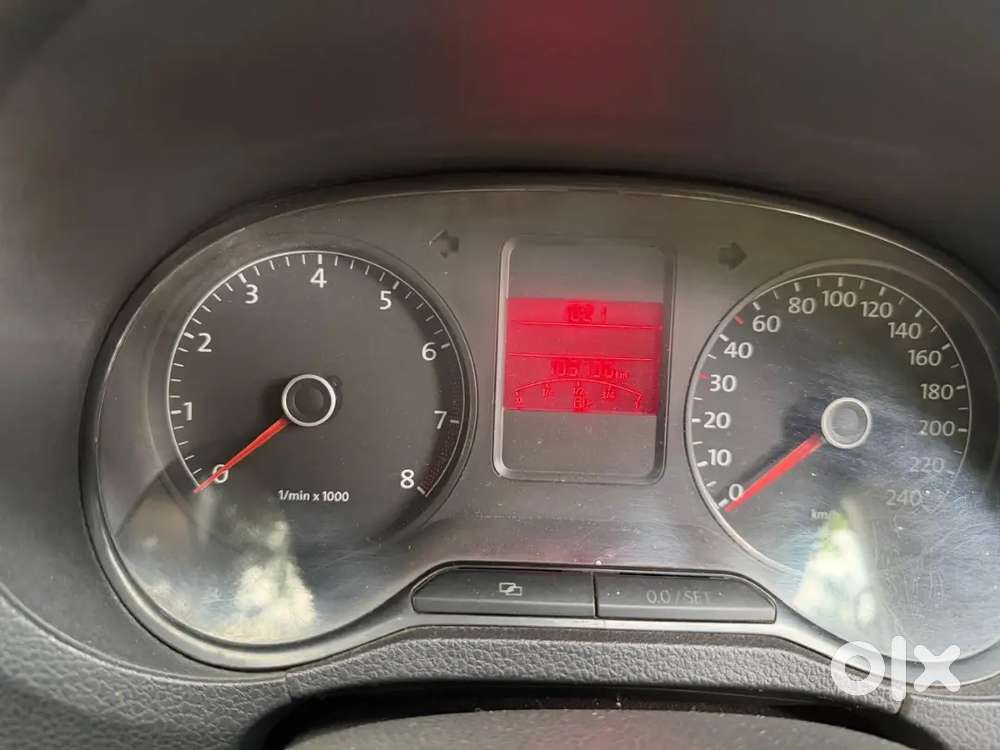 Volkswagen Polo -1.2 Highline Petrol Manual 2013
