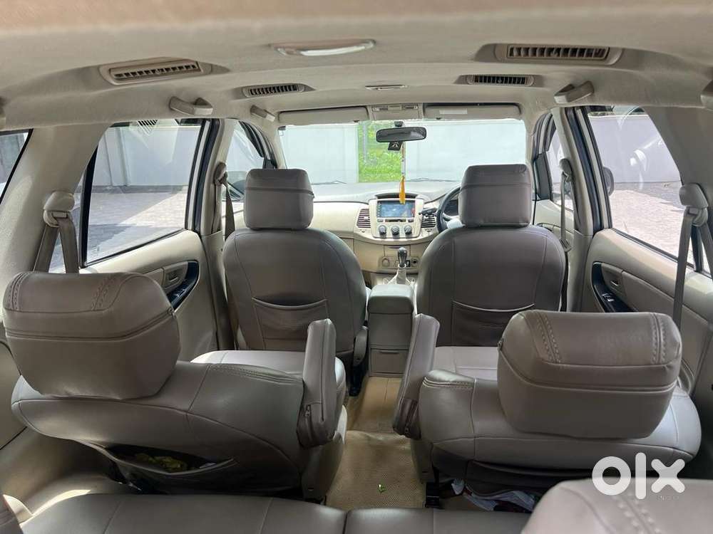 Innova 2012 Excellent Condition New Tyres Insurance Idv