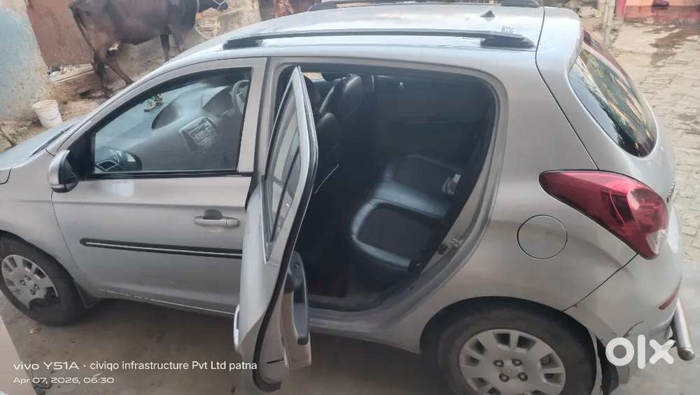 Hyundai I20 2014 Petrol 42000 Km Driven