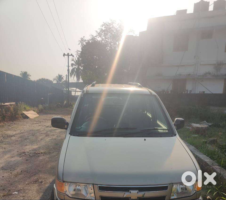 Chevrolet Tavera Diesel Suv &ndash; Spacious Family Car