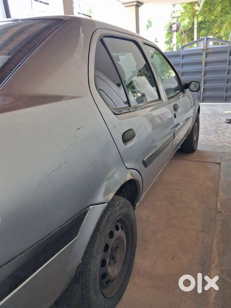 Ford Ikon 1.8d Zxi Nxt, 2003 Model