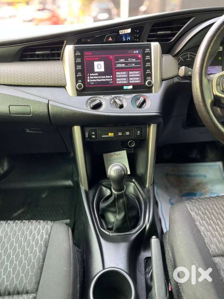 Toyota Innova Crysta 2.4 G Mt 7 Str, 2022, Diesel