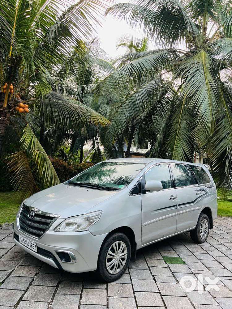 Toyota Innova 2.0 Gx 8 Str, 2011, Diesel