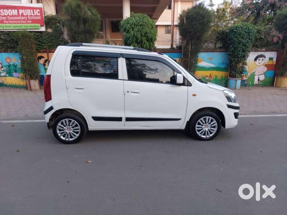 Maruti Suzuki Wagon R 1.0 2010-2019 Vxi (o), 2017, Petrol