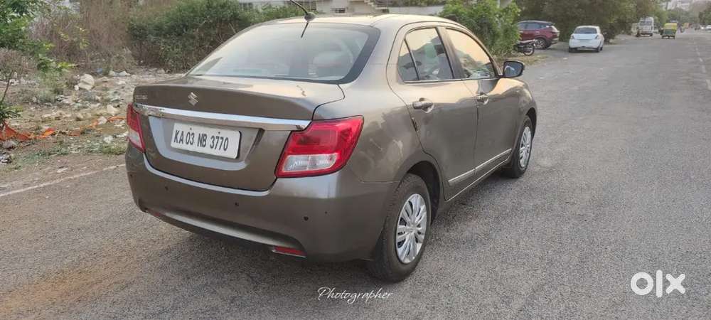 Maruti Suzuki Dzire 2017 Petrol 87000 Km Driven