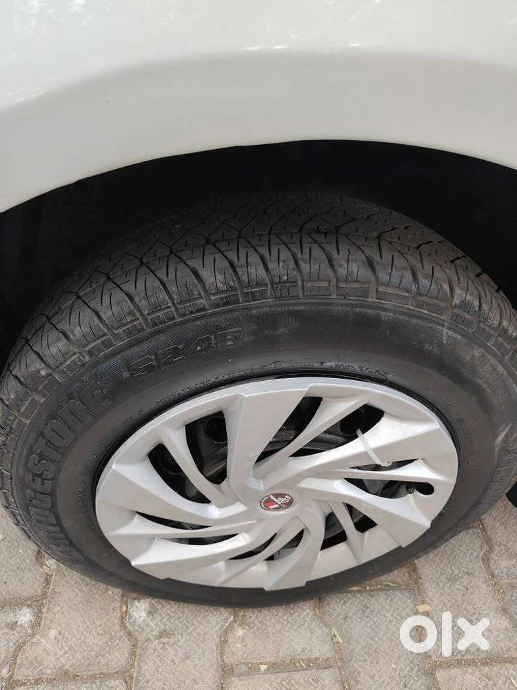 Maruti Suzuki Swift 1.2 Vxi (o), 2015, Petrol