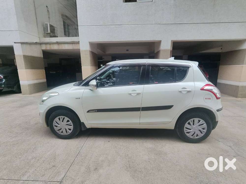 Maruti Swift Vxi 2015