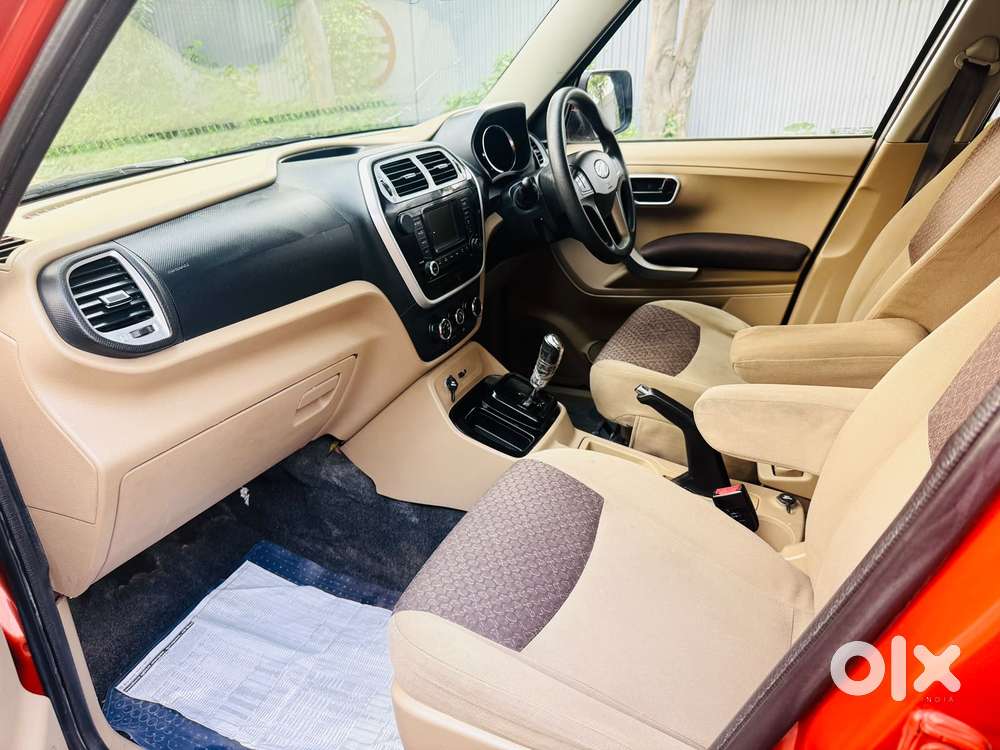 Mahindra Tuv 300 Mhawk100 T8, 2017, Diesel