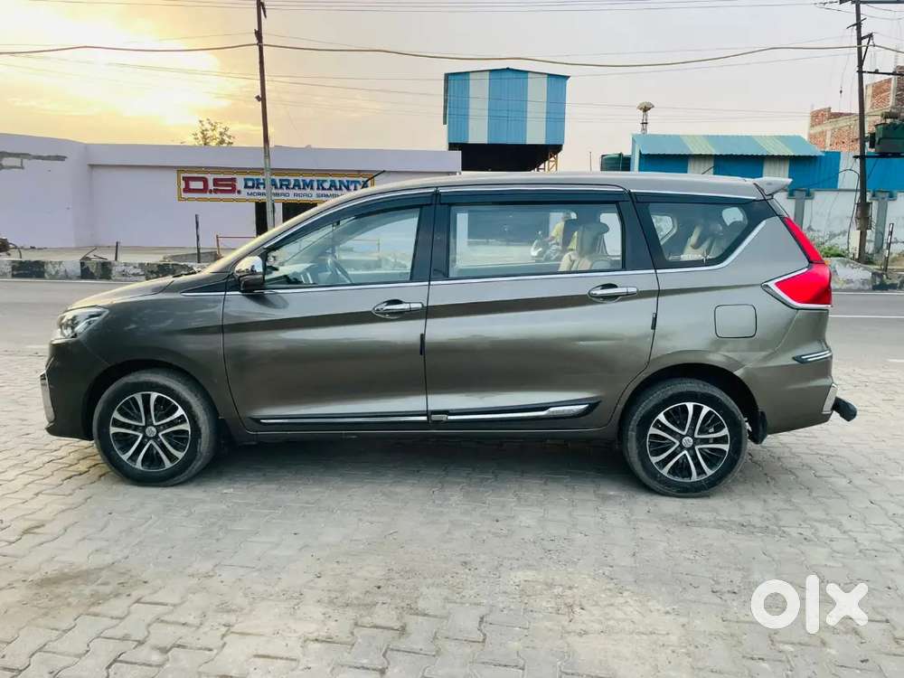 Maruti Suzuki Ertiga 2023 Vxi Cng
