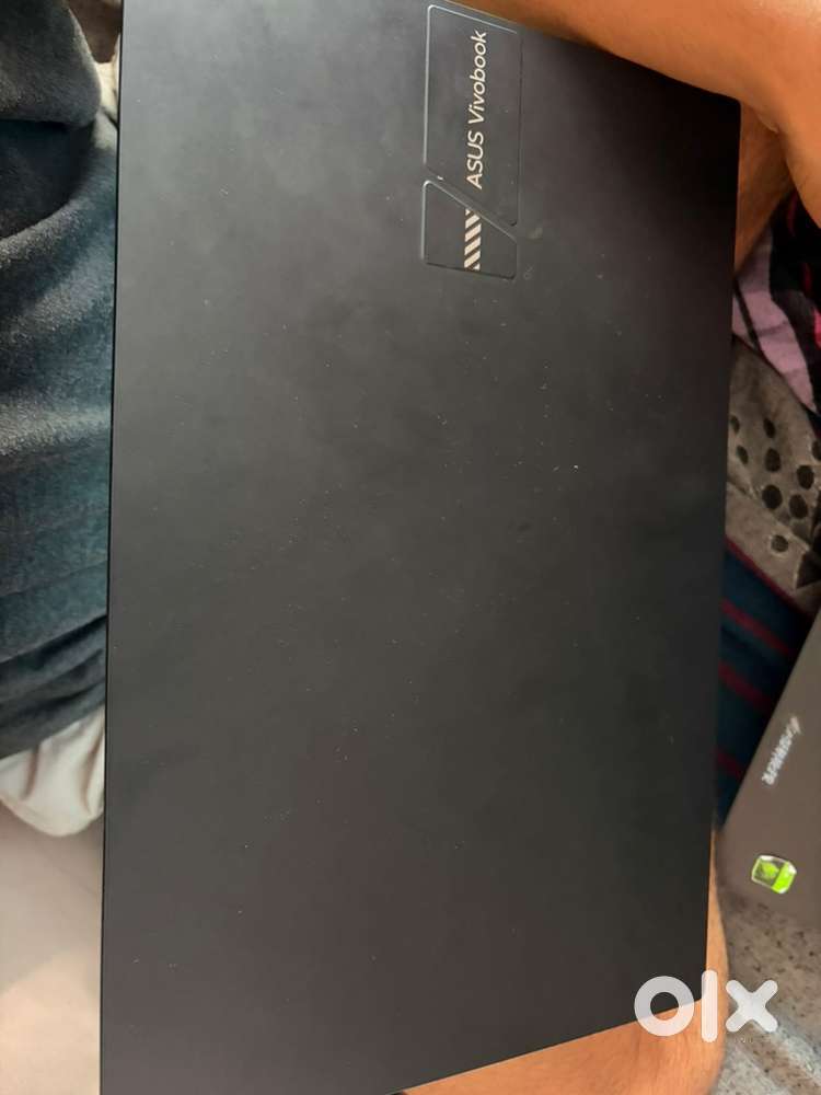 ASUS vivobook