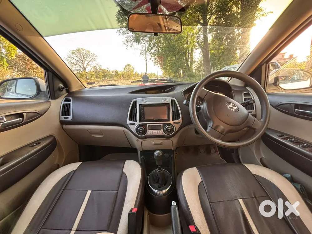 Hyundai I20 2011 Petrol Cng  80000 Km Driven