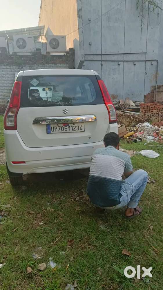 Very Maintaine And Single Handed Driven Car